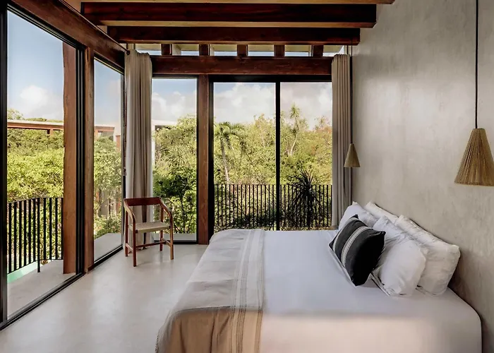 Jungle For 21 - Pool, Yoga & Concierge Holiday home