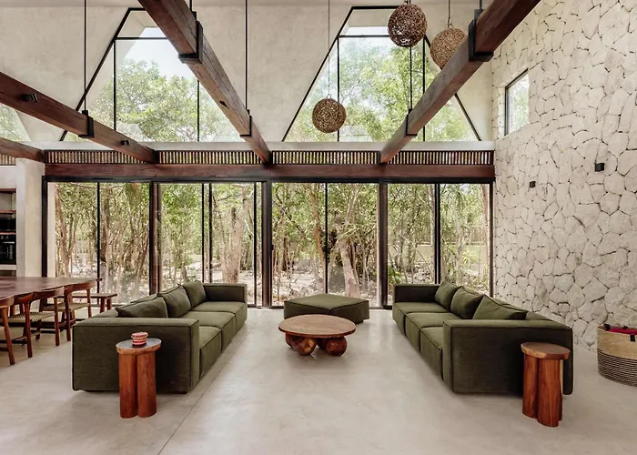 Jungle For 21 - Pool, Yoga & Concierge Holiday home