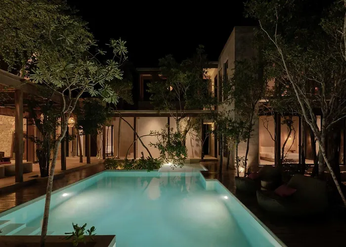 Jungle For 21 - Pool, Yoga & Concierge *